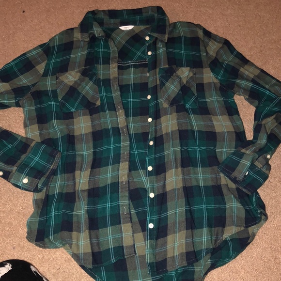 ☘️flannel shirt ☘️ - Picture 2 of 4
